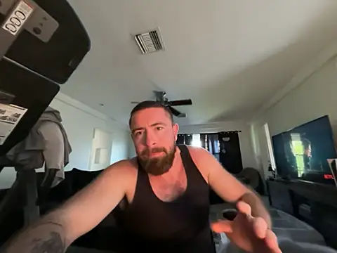 biggdickbandit92 online show from June 4, 2:01 pm