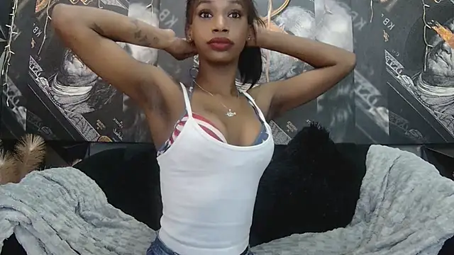 Lilmisbaddyxxx online show from May 6, 6:02 pm