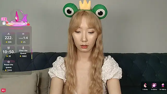 Yume ko online show from October 25, 9:53 pm