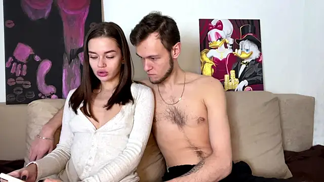 Snapshot of Petal_Couple chatting on November 3, 2:18 pm Petal Couple online show from November 3, 2:18 pm