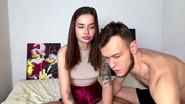 Snapshot of Petal_Couple chatting on November 15, 9:28 am Petal Couple online show from November 15, 9:28 am