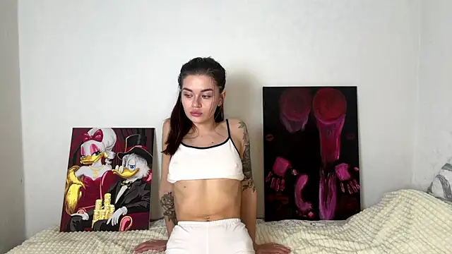 Snapshot of Petal_Couple chatting on November 28, 9:45 am Petal Couple online show from November 28, 9:45 am