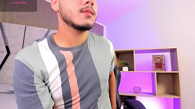 Axel grey  online show from February 16, 12:45 pm