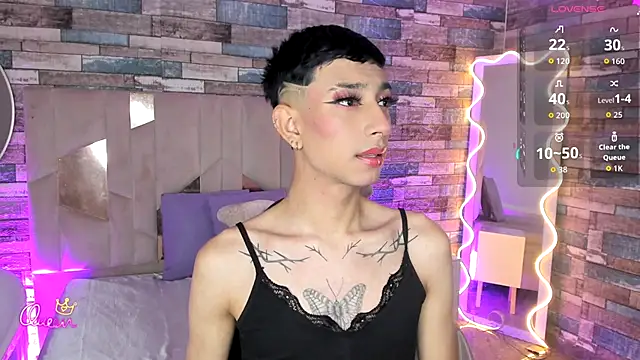 CYRUS TAY online show from June 11, 12:14 pm