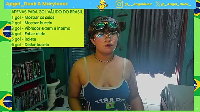 Snapshot of Angel_Duck chatting on June 29, 4:51 pm Angel Duck online show from June 29, 4:51 pm