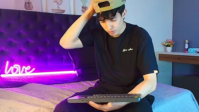 Jheampiiero online show from March 13, 10:05 pm