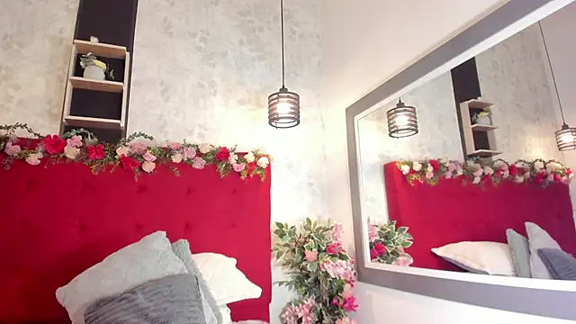 Snapshot of Kloeh_Star chatting on July 11, 8:11 pm Kloeh Star online show from July 11, 8:11 pm