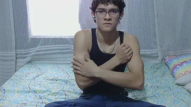 Samuel Hills II online show from February 14, 8:16 pm