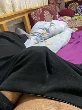 Snapshot of Darbelimatkap38 chatting on December 4, 9:56 pm Darbelimatkap38 online show from December 4, 9:56 pm