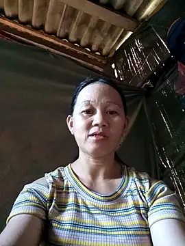 MaiHoa69 online show from October 5, 1:04 am