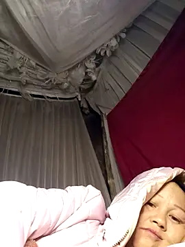 MaiHoa69 online show from November 17, 7:52 pm