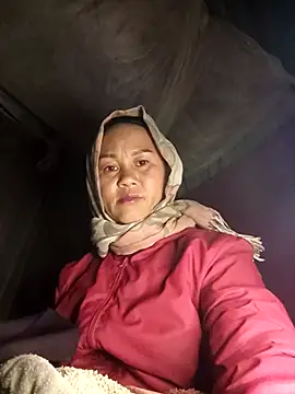 MaiHoa69 online show from January 17, 1:05 pm