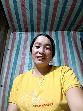 Snapshot of Bliss_rose chatting on October 14, 9:10 am Bliss rose online show from October 14, 9:10 am