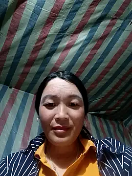 Snapshot of Bliss_rose chatting on November 15, 10:23 am Bliss rose online show from November 15, 10:23 am