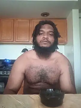 Snapshot of Longthickdick33 chatting on May 22, 12:55 pm Longthickdick33 online show from May 22, 12:55 pm