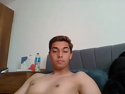 Snapshot of Linkimoli chatting on October 21, 6:08 pm Linkimoli online show from October 21, 6:08 pm