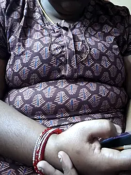 Snapshot of TAMIL_ELAKKIYA chatting on November 7, 4:45 am TAMIL ELAKKIYA online show from November 7, 4:45 am