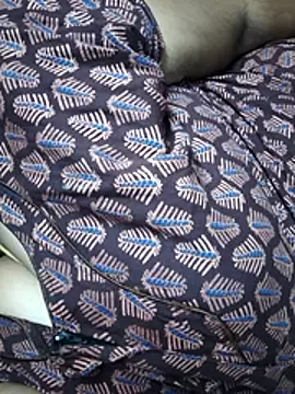 Snapshot of TAMIL_ELAKKIYA chatting on November 23, 10:37 am TAMIL ELAKKIYA online show from November 23, 10:37 am