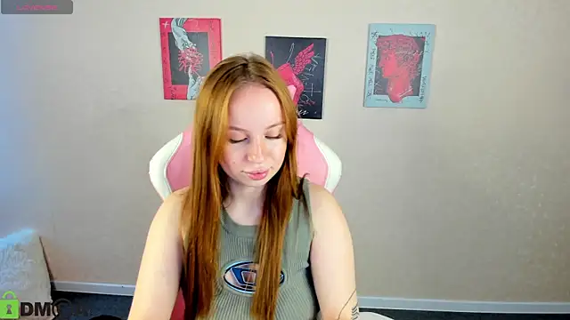 Bunny Luvv online show from September 14, 8:35 am