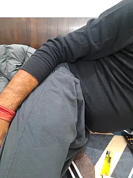 Delhi Couple BlowjobFuck online show from November 26, 4:30 pm