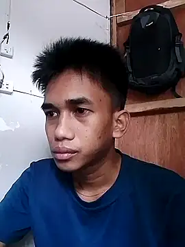 Snapshot of charlie0728 chatting on September 30, 10:04 pm charlie0728 online show from September 30, 10:04 pm