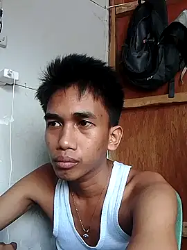 Snapshot of charlie0728 chatting on October 14, 3:51 am charlie0728 online show from October 14, 3:51 am