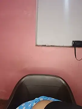MEERAcle online show from July 11, 6:54 pm