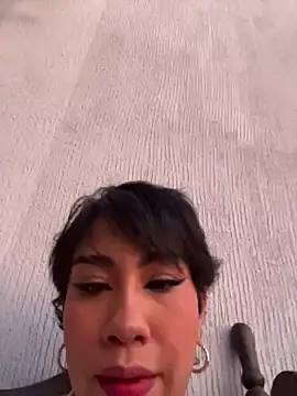 Snapshot of ZahaRose chatting on December 13, 11:10 pm ZahaRose online show from December 13, 11:10 pm