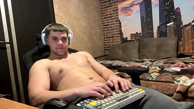 MusclePhantom online show from February 23, 10:29 pm