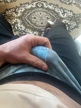 Snapshot of wwwiiilll chatting on February 1, 11:09 am wwwiiilll online show from February 1, 11:09 am