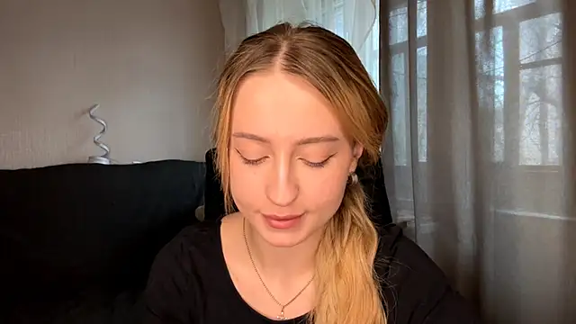 Snapshot of Jetta_Corsacami chatting on November 21, 10:14 am Jetta Corsacami online show from November 21, 10:14 am