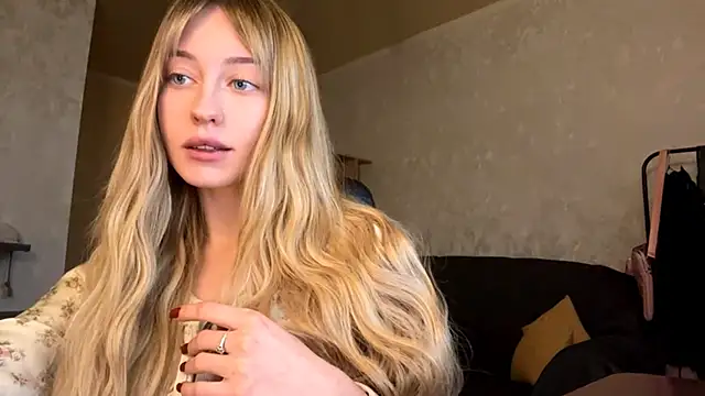 Snapshot of Jetta_Corsacami chatting on December 2, 12:10 pm Jetta Corsacami online show from December 2, 12:10 pm