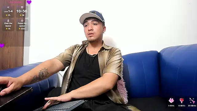 juanmechanic  online show from September 11, 7:47 pm