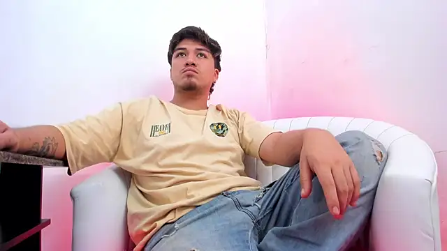 juanmechanic  online show from June 18, 3:16 pm