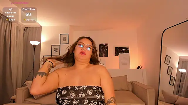 Laureen se online show from September 20, 5:30 am