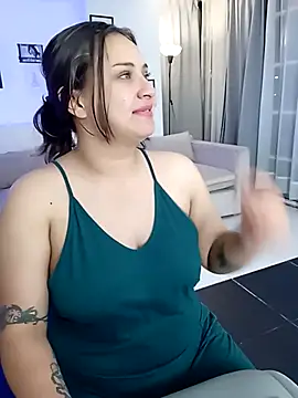 Snapshot of Laureen_se chatting on May 21, 5:03 am Laureen se online show from May 21, 5:03 am