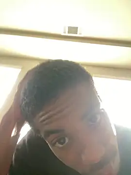 huhgtr online show from November 15, 7:32 pm