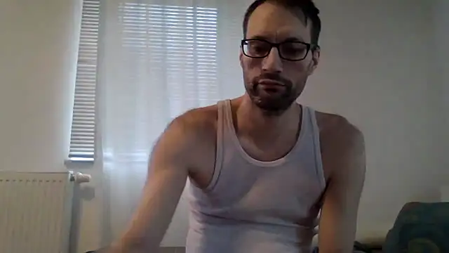 XLBarehengst online show from March 14, 9:15 am