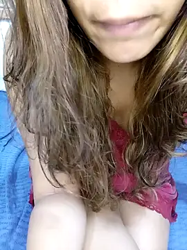 Snapshot of blueeyegirl22 chatting on October 22, 2:06 pm blueeyegirl22 online show from October 22, 2:06 pm