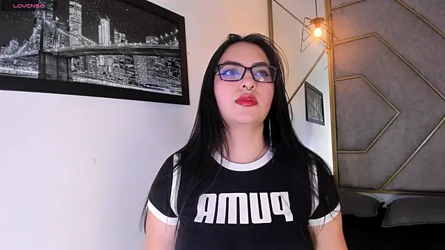 Snapshot of NavannyCattan chatting on November 8, 2:23 am NavannyCattan online show from November 8, 2:23 am