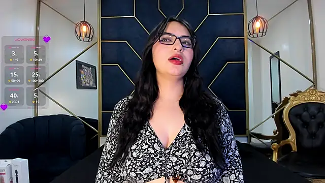 Snapshot of NavannyCattan chatting on November 28, 4:04 am NavannyCattan online show from November 28, 4:04 am