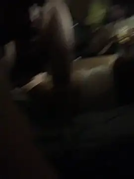 Snapshot of shakeweight chatting on September 17, 10:28 am shakeweight online show from September 17, 10:28 am