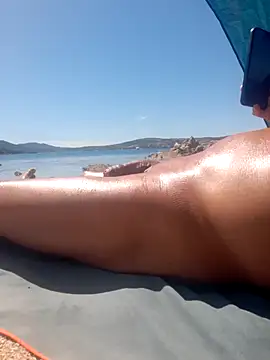 singolo discreto online show from June 14, 1:57 pm
