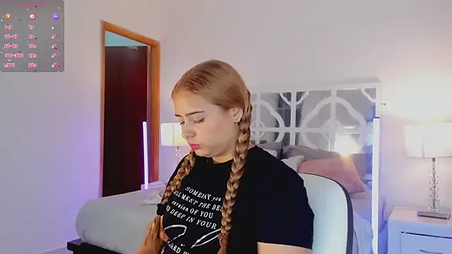 MikaelaStone online show from December 16, 12:43 pm