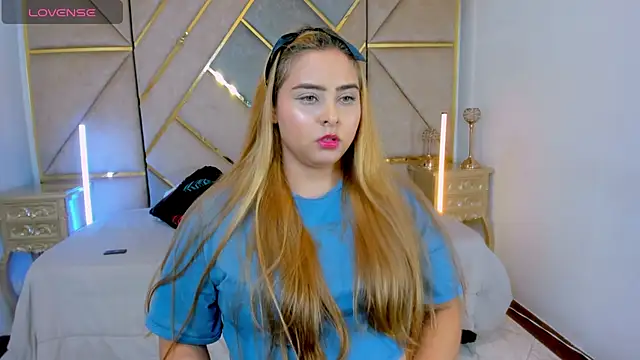 MikaelaStone online show from April 16, 7:36 pm