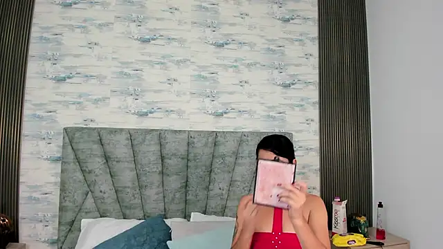 ShanelEvans online show from September 15, 7:03 pm