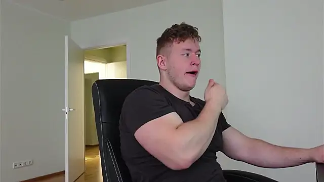 Richard Dullas online show from October 21, 6:36 am