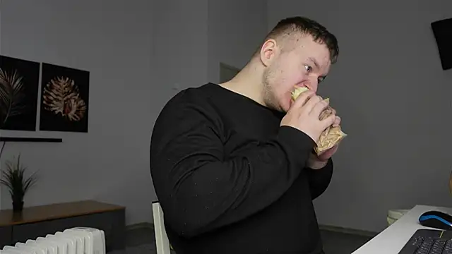 Richard Dullas online show from December 2, 1:17 pm