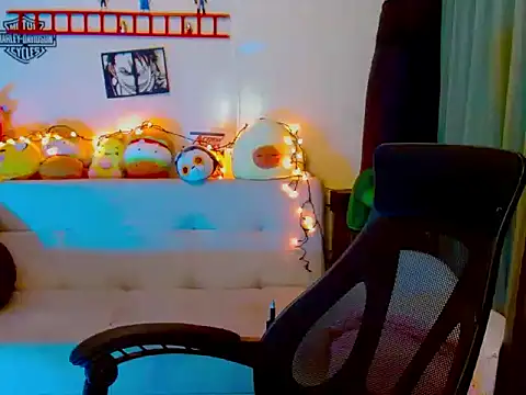 cortelioni massimo  online show from March 19, 12:36 am