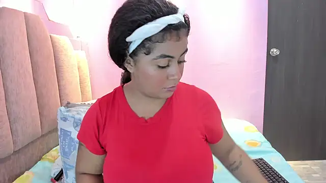 AndreaSweet2 online show from October 14, 8:20 pm